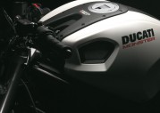 Ducati Monster 696